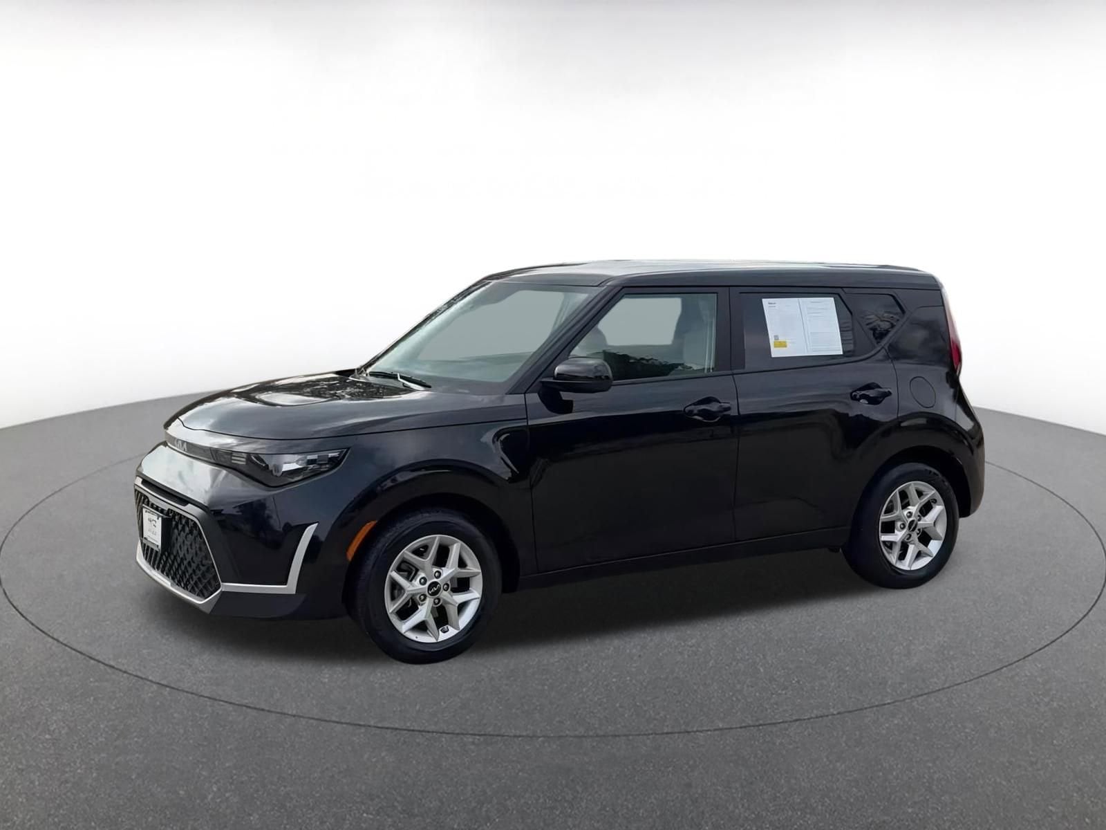 Thumbnail: 2025 Kia Soul - 8