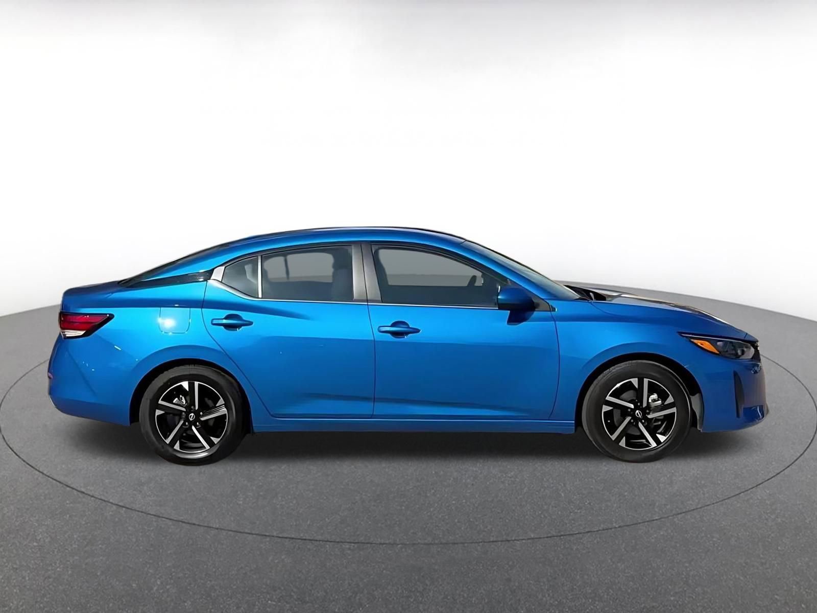 Thumbnail: 2025 Nissan Sentra - 16