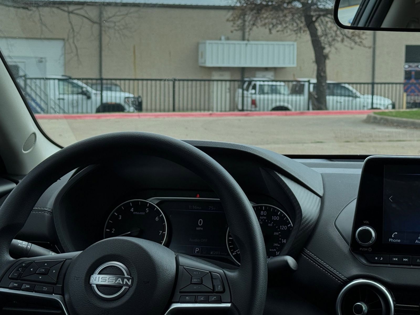 Thumbnail: 2025 Nissan Sentra - 34