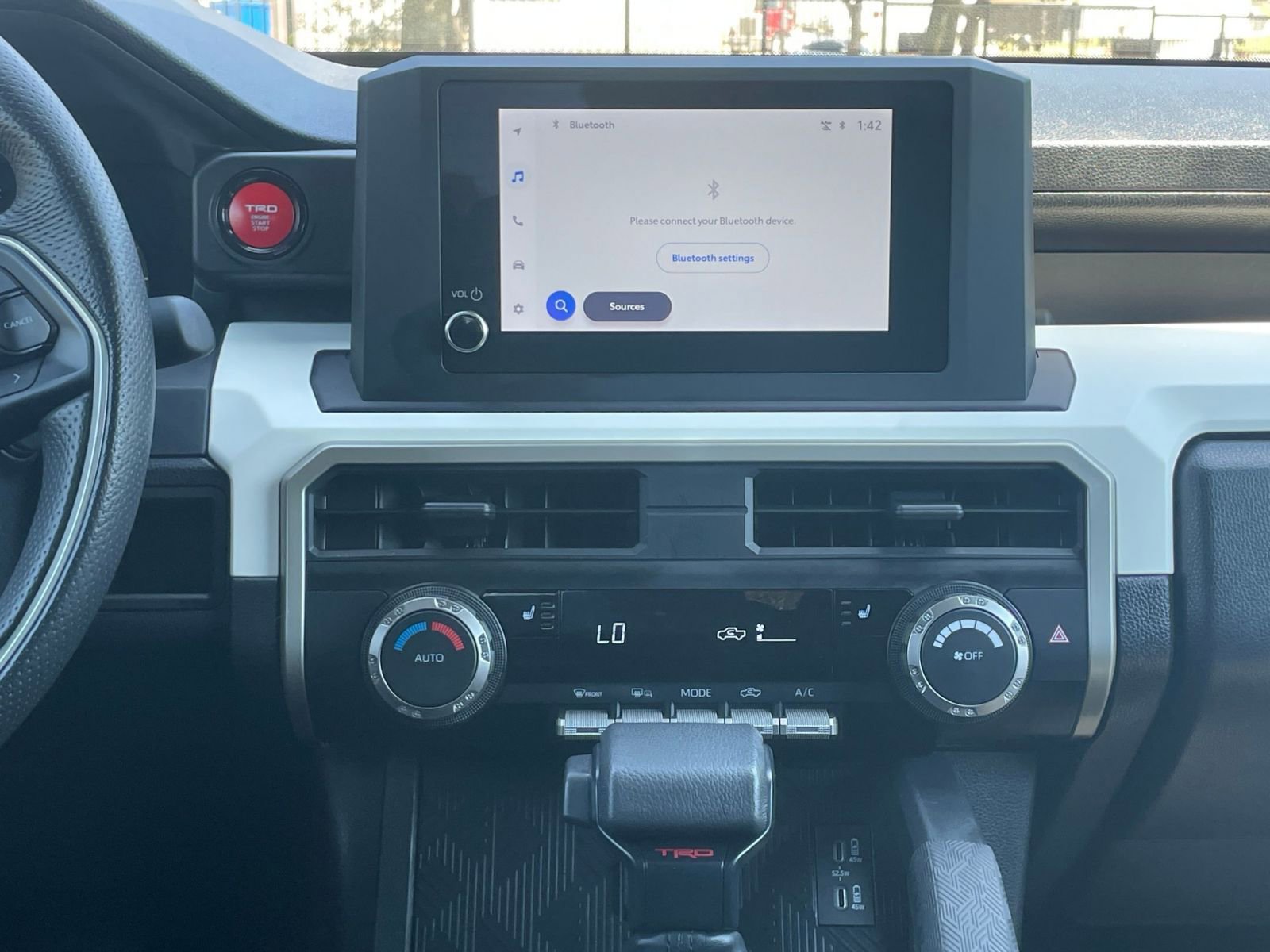 Thumbnail: 2024 Toyota Tacoma - 18