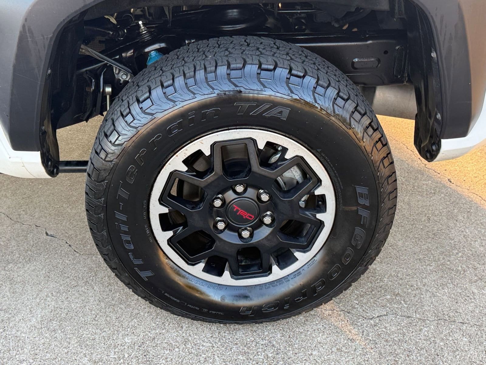 Thumbnail: 2025 Toyota Tacoma - 30