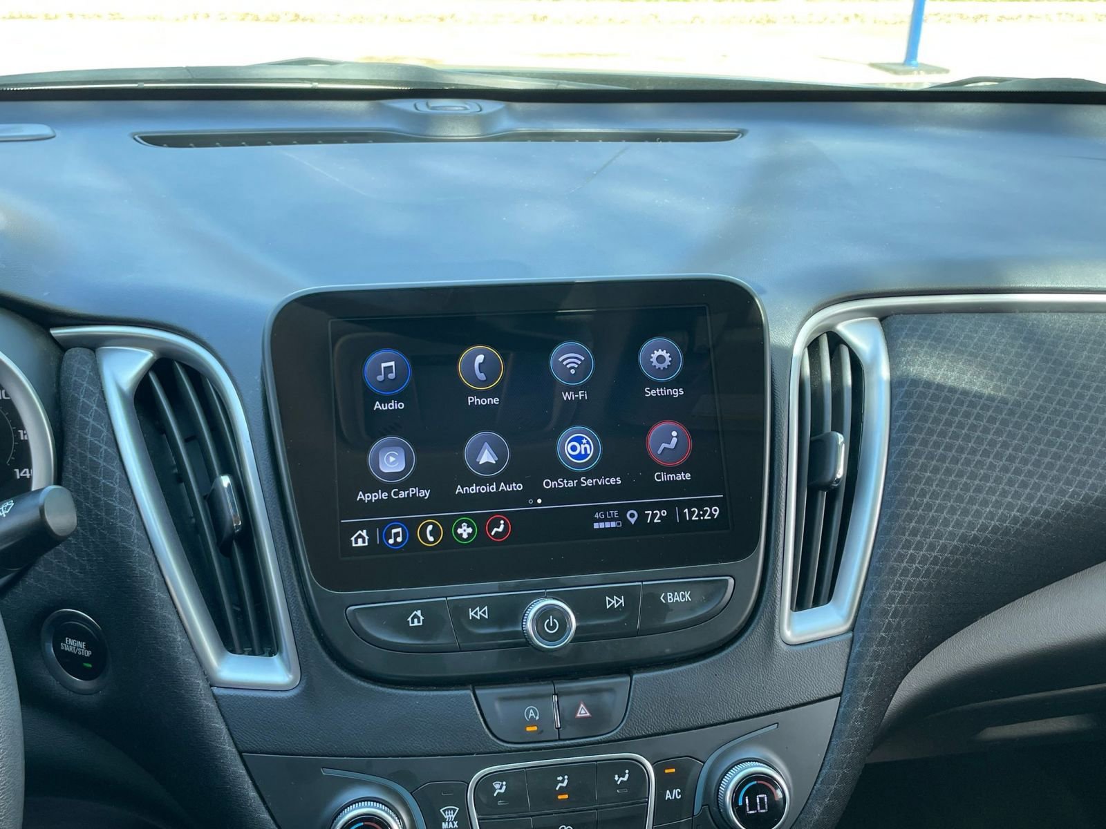 Thumbnail: 2024 Chevrolet Malibu - 21