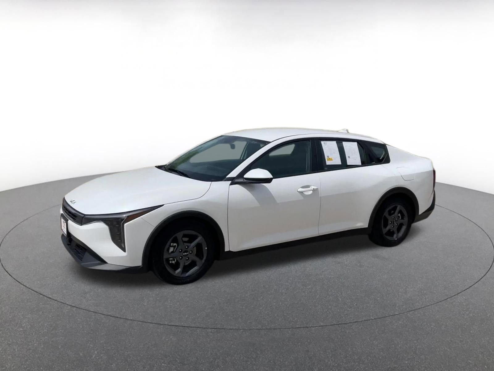 Thumbnail: 2025 Kia K4 - 8