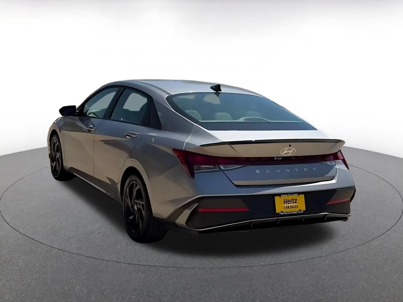 Thumbnail: 2026 Hyundai Elantra - 10