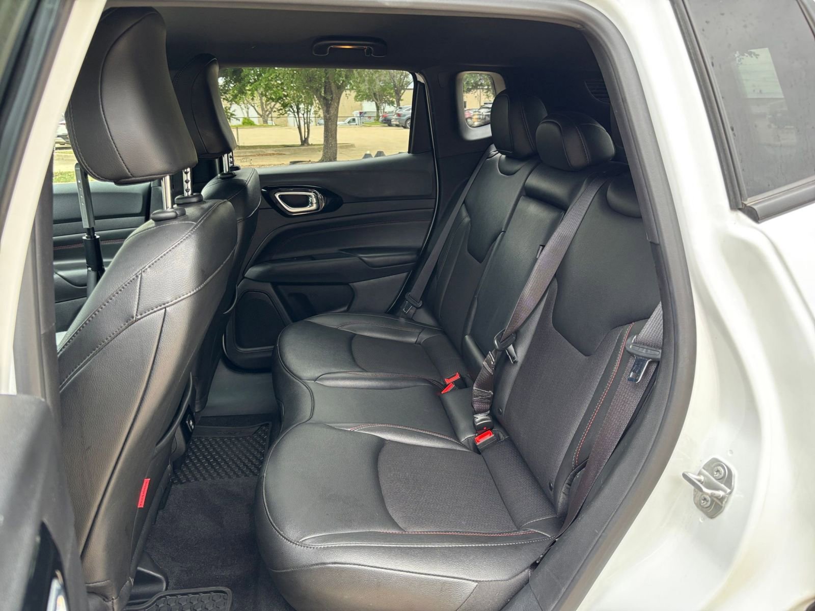 Thumbnail: 2025 Jeep Compass - 29