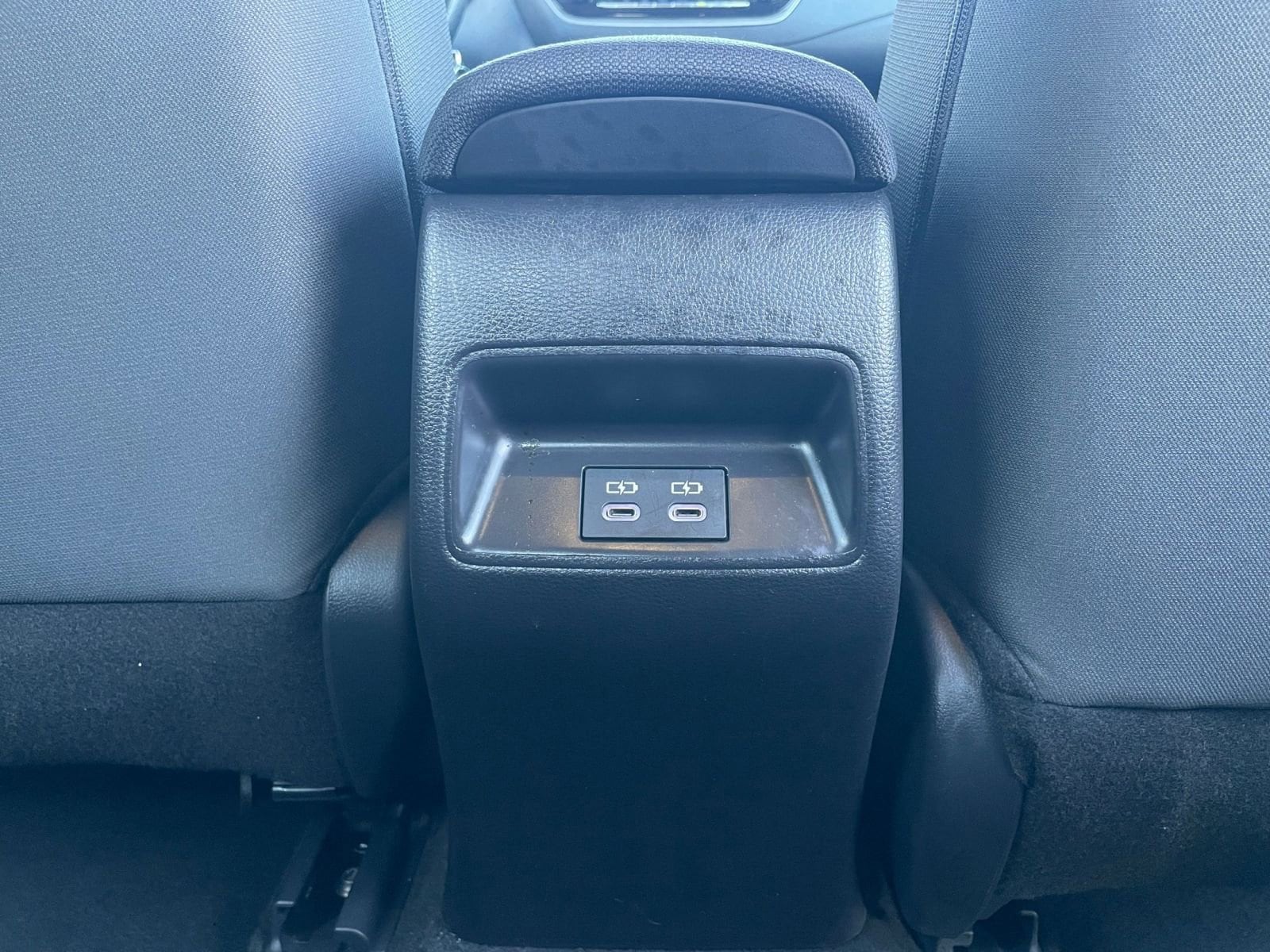 Thumbnail: 2025 Toyota Corolla - 24