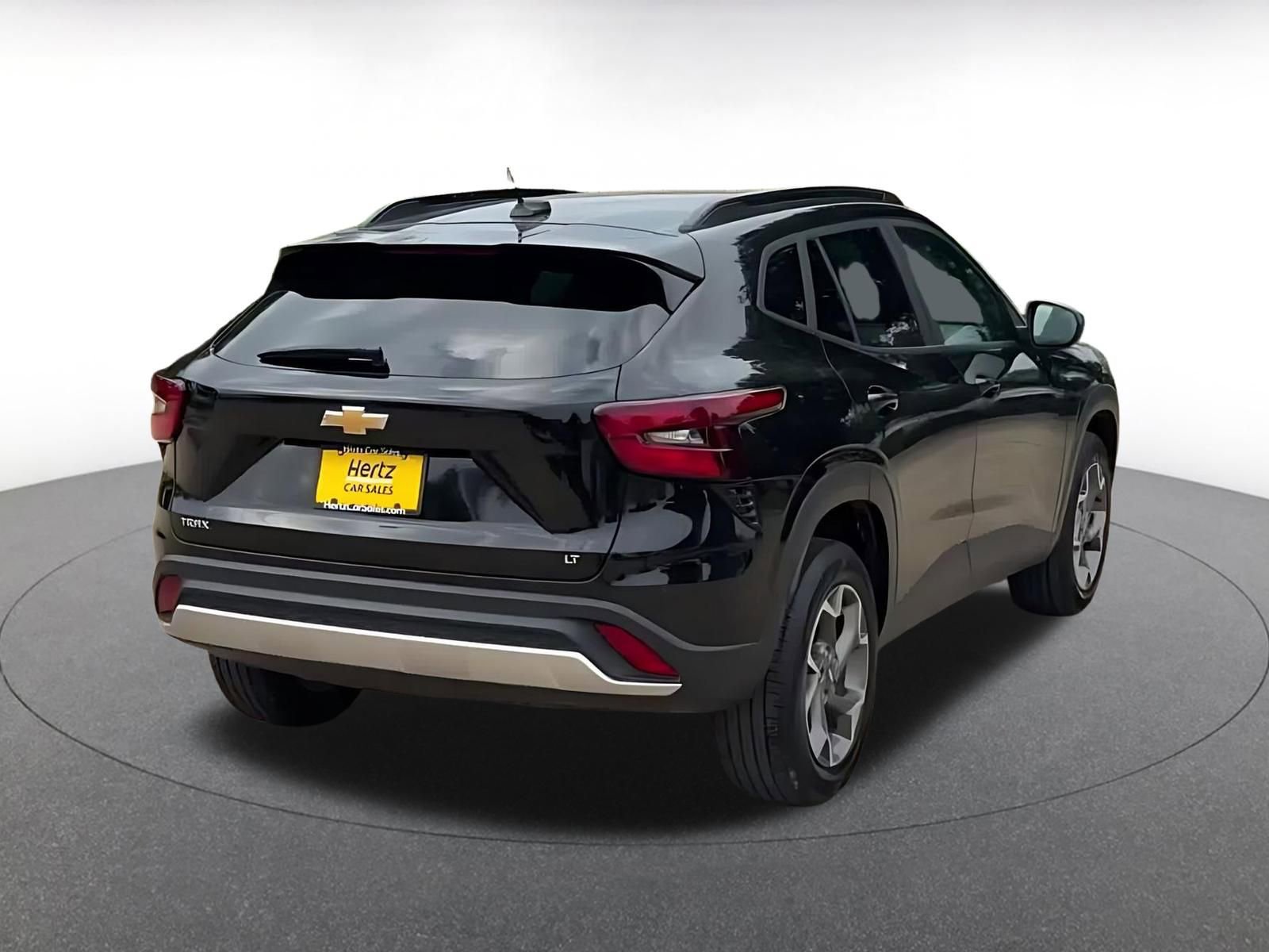 Thumbnail: 2025 Chevrolet Trax - 15
