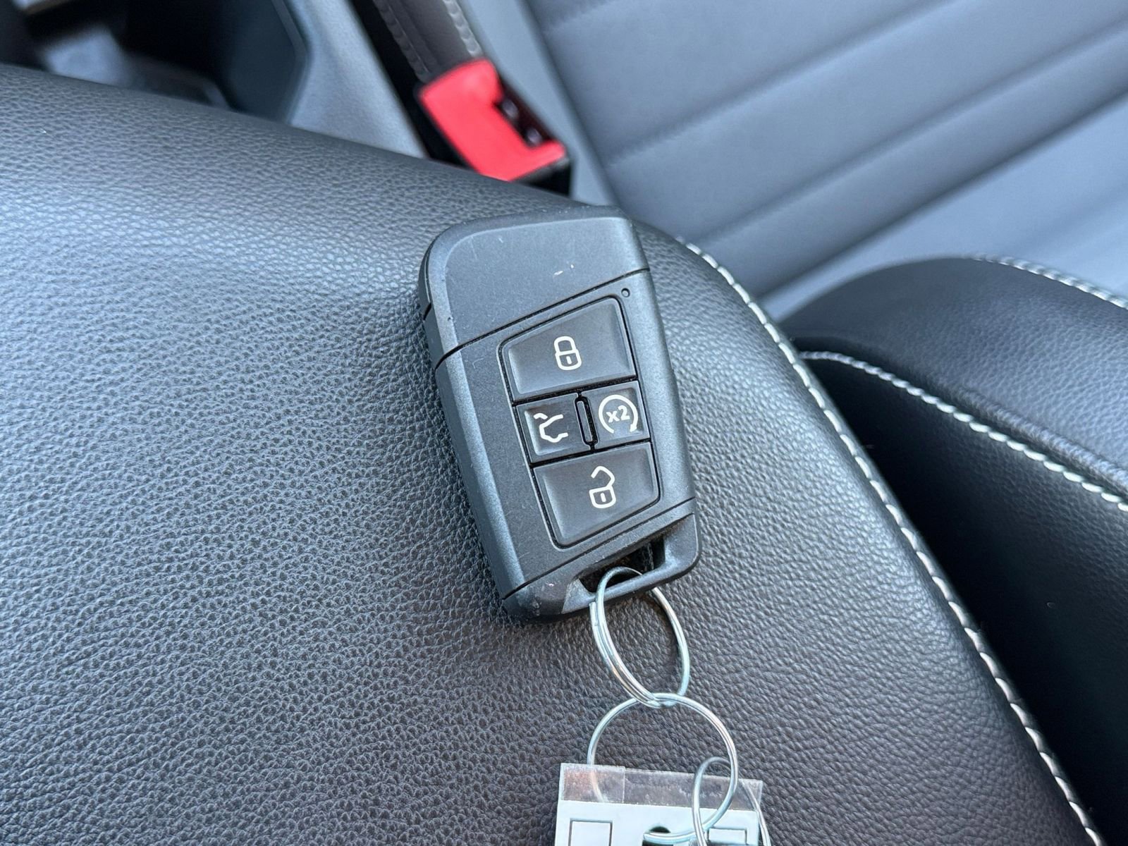 Thumbnail: 2025 Volkswagen Jetta - 22