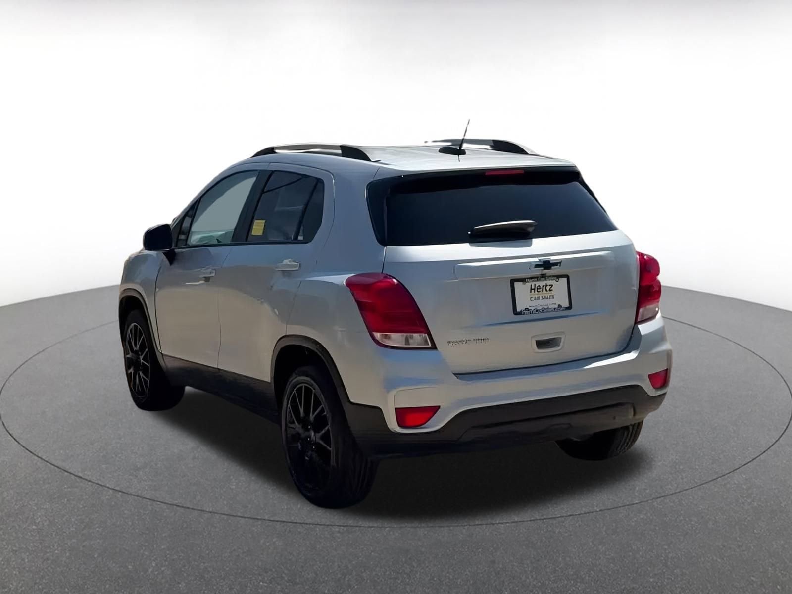 Thumbnail: 2022 Chevrolet Trax - 11