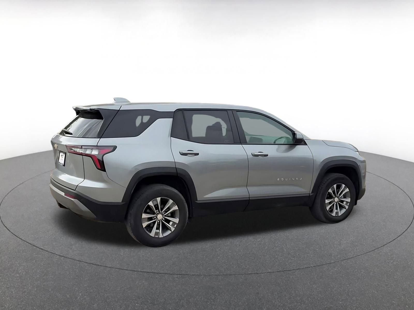 Thumbnail: 2025 Chevrolet Equinox - 15