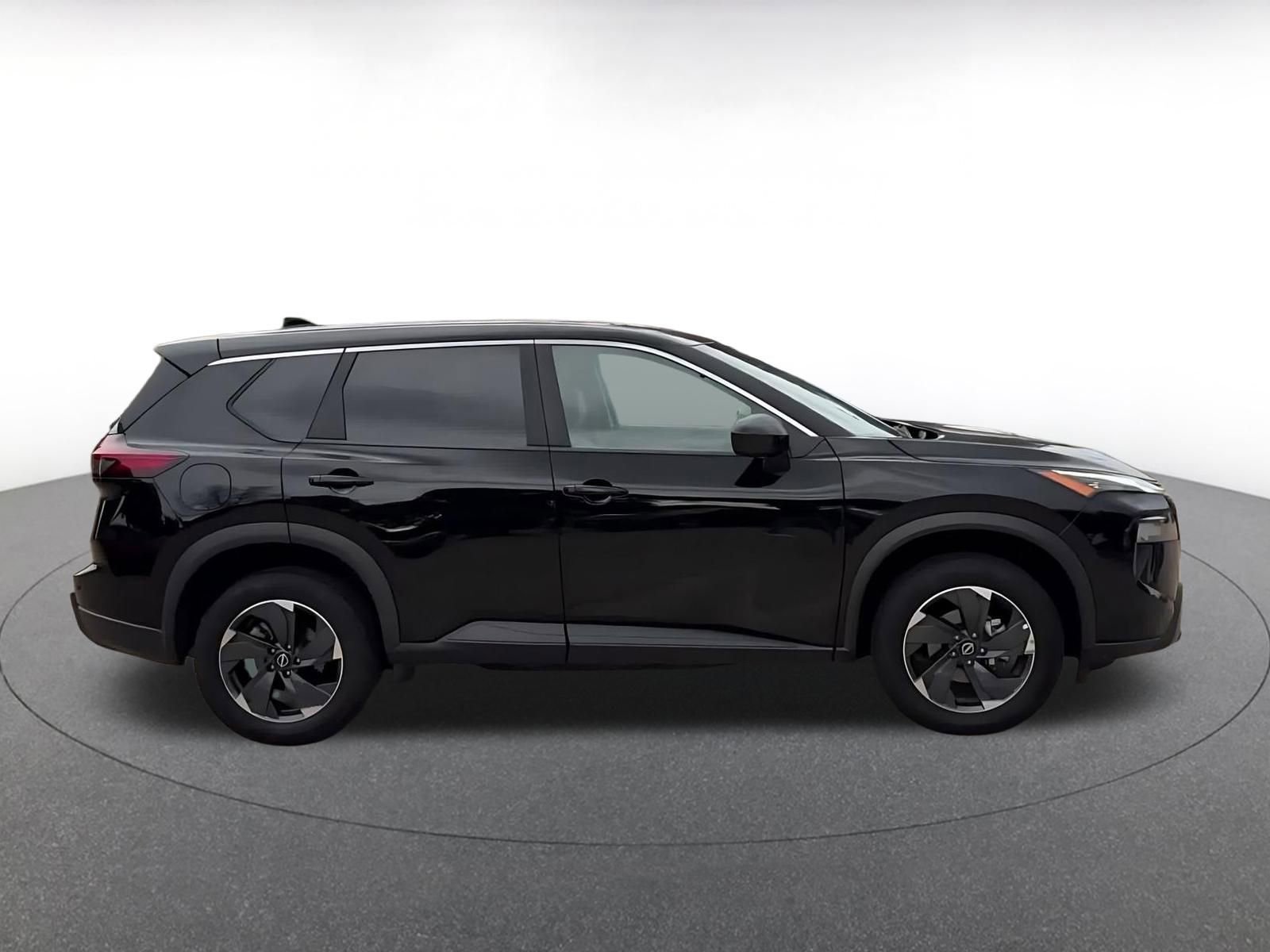 Thumbnail: 2025 Nissan Rogue - 16