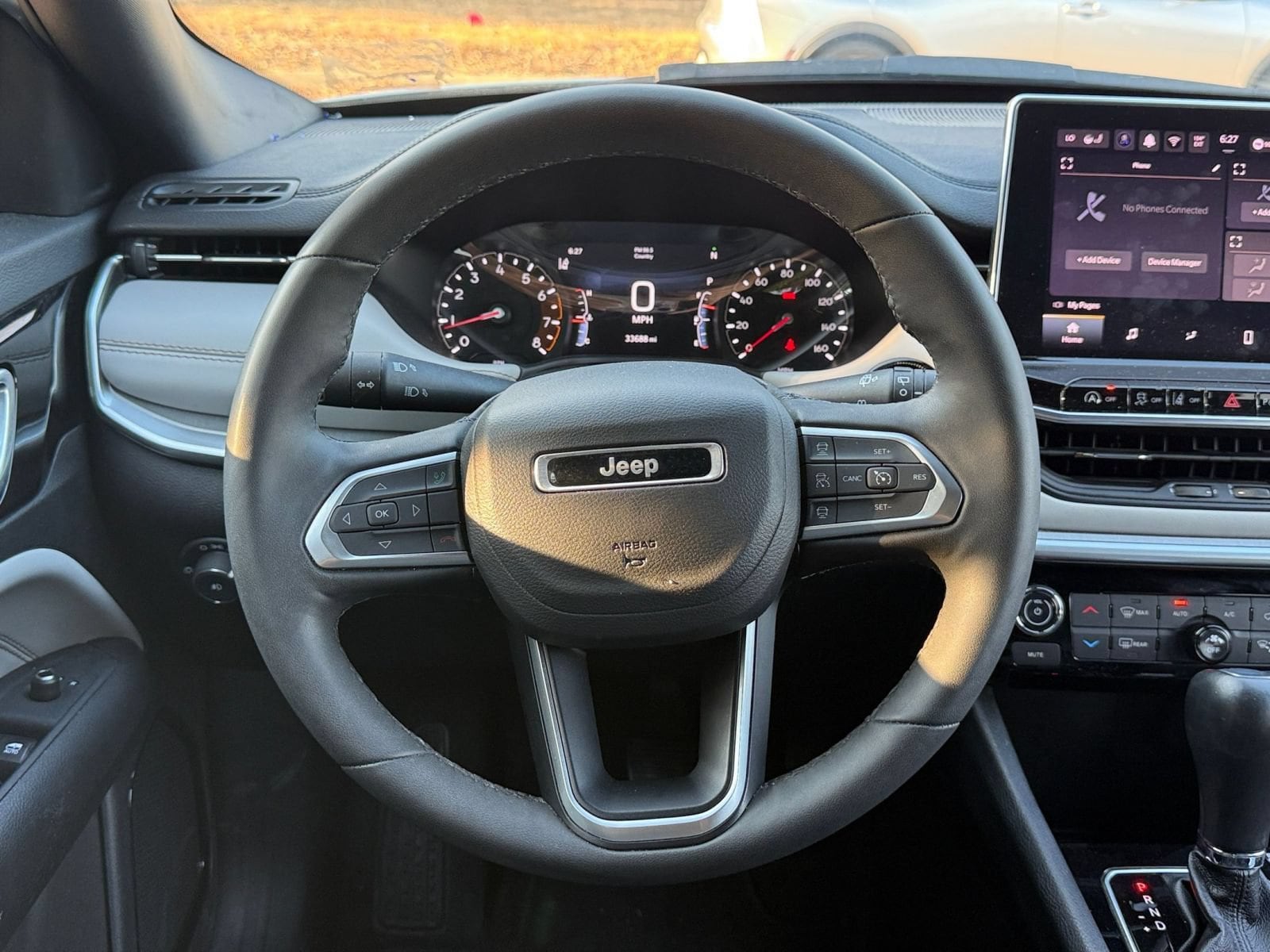2025 Jeep Compass Limited - Photo 28