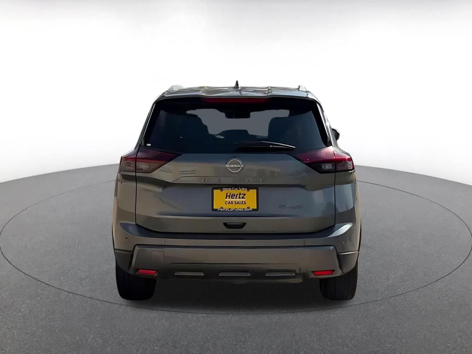 Thumbnail: 2026 Nissan Rogue - 10