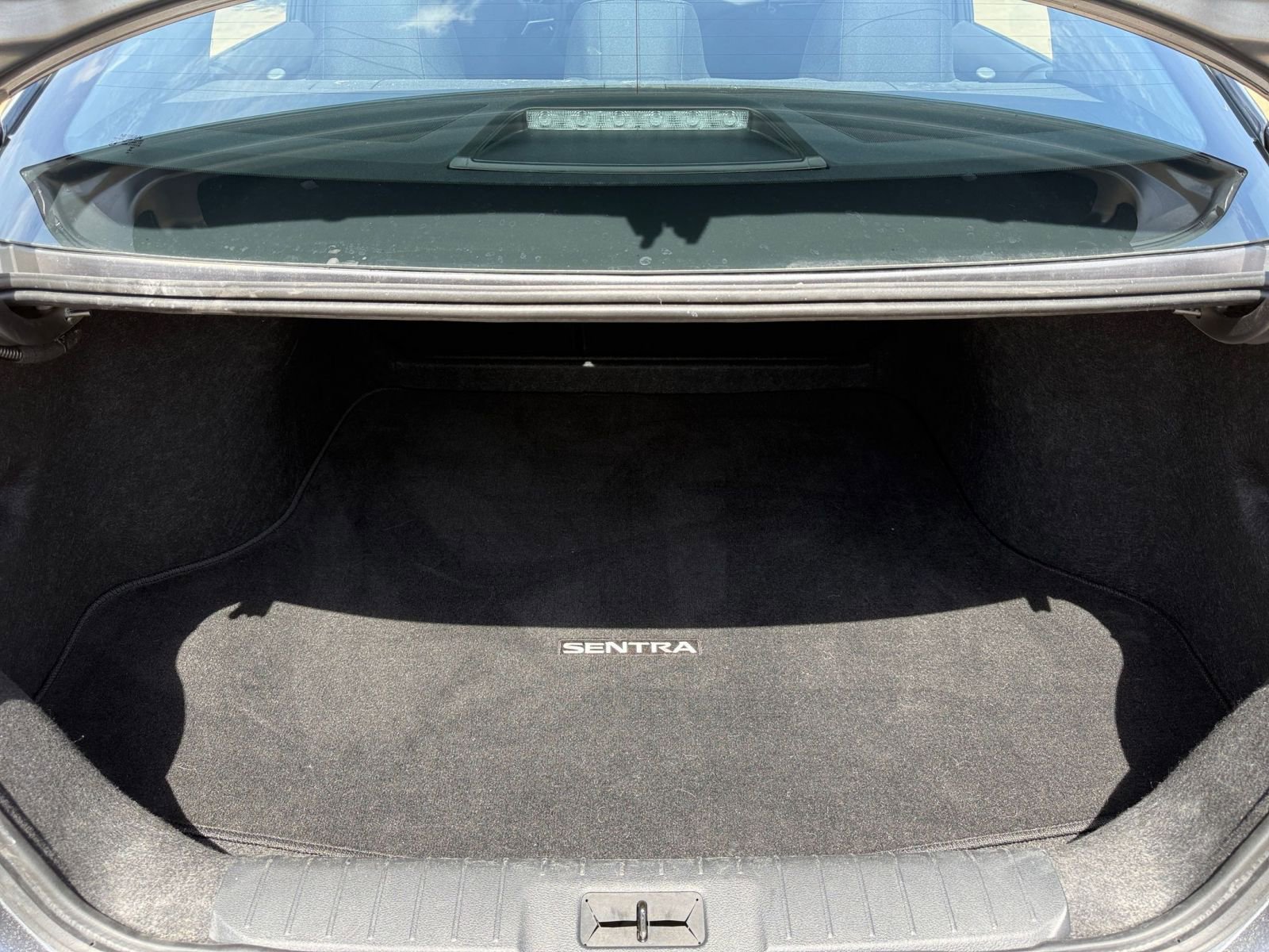 Thumbnail: 2025 Nissan Sentra - 31
