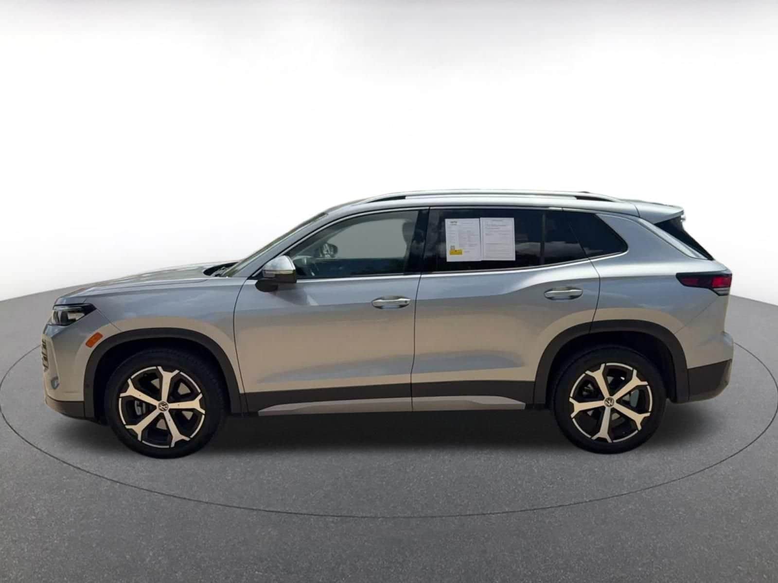 Thumbnail: 2026 Volkswagen Tiguan - 8