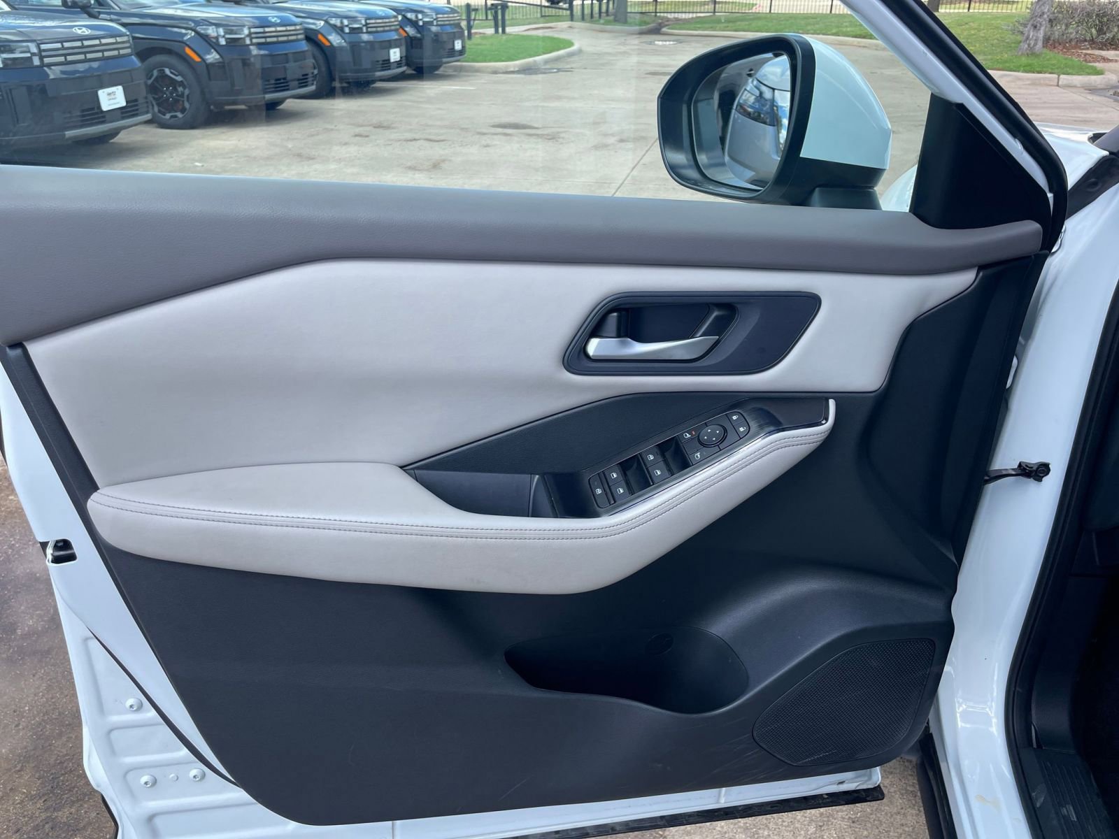 Thumbnail: 2025 Nissan Rogue - 18