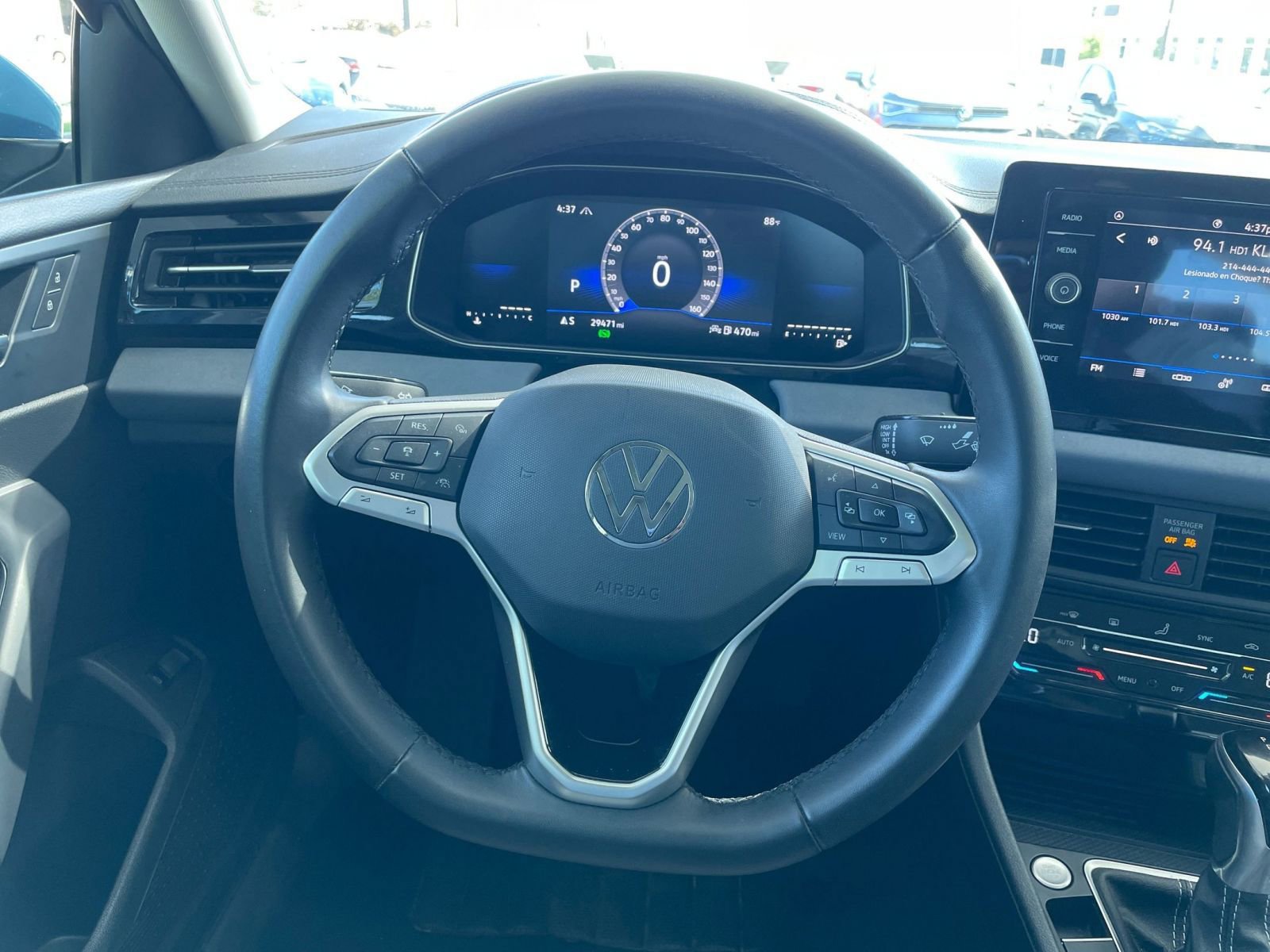 Thumbnail: 2025 Volkswagen Jetta - 31