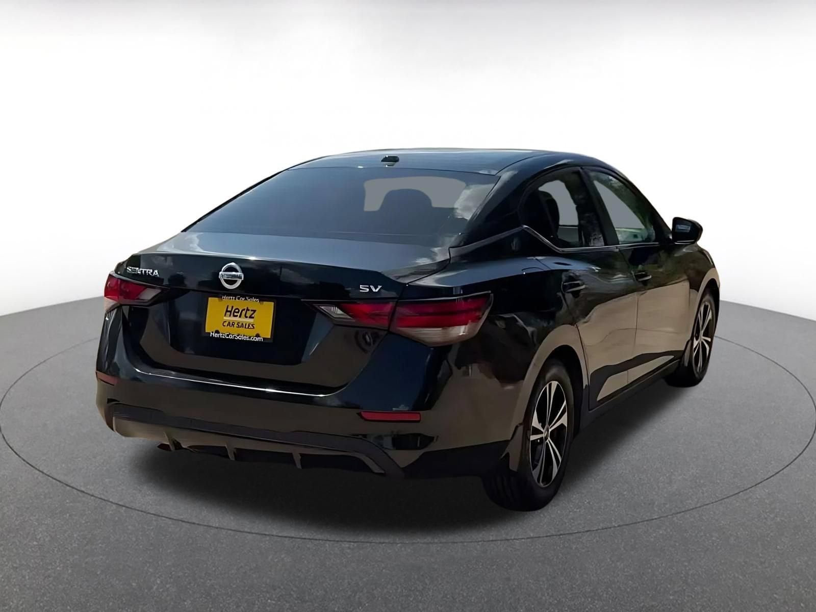 Thumbnail: 2021 Nissan Sentra - 13