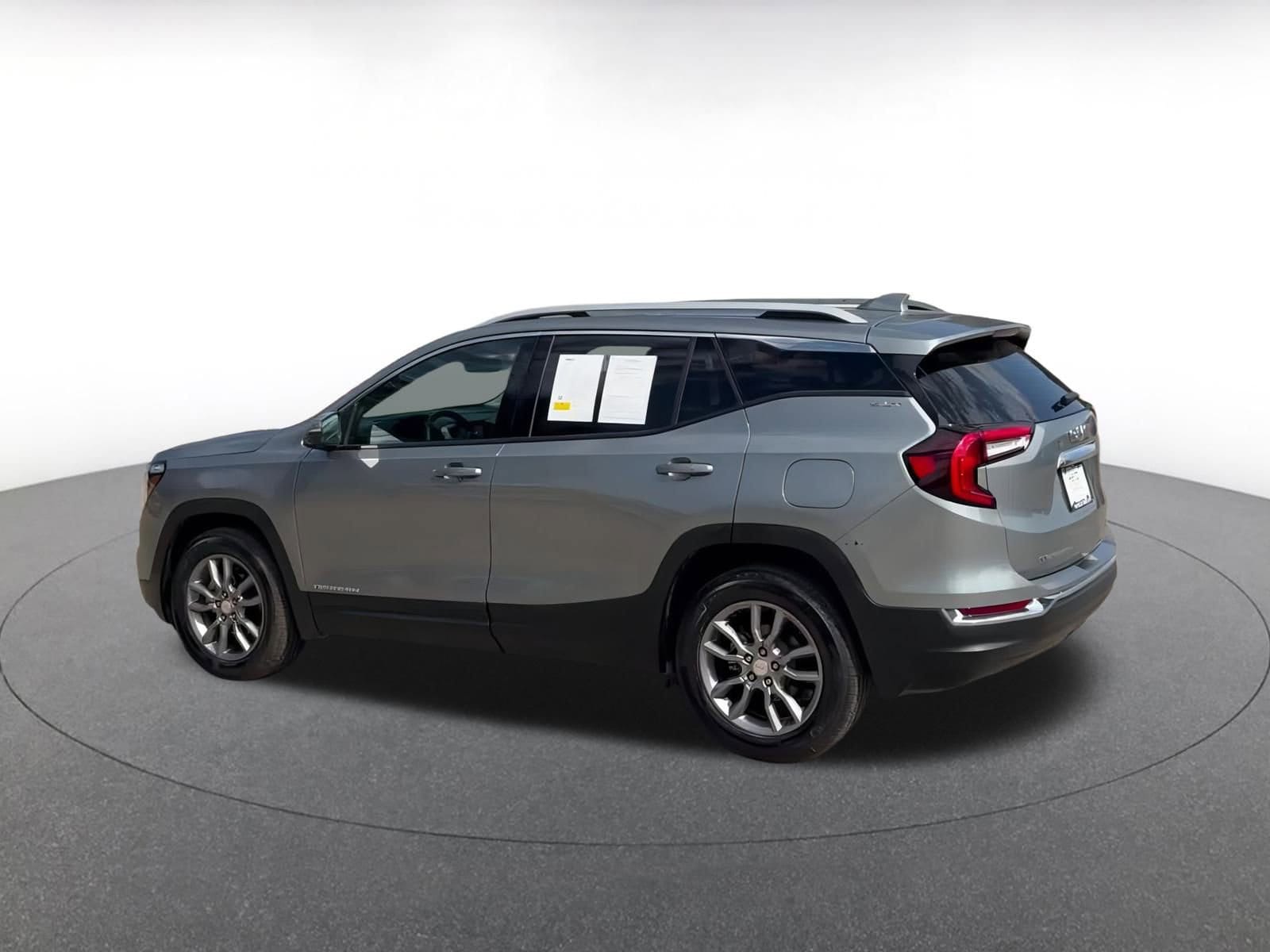 Thumbnail: 2024 GMC Terrain - 1