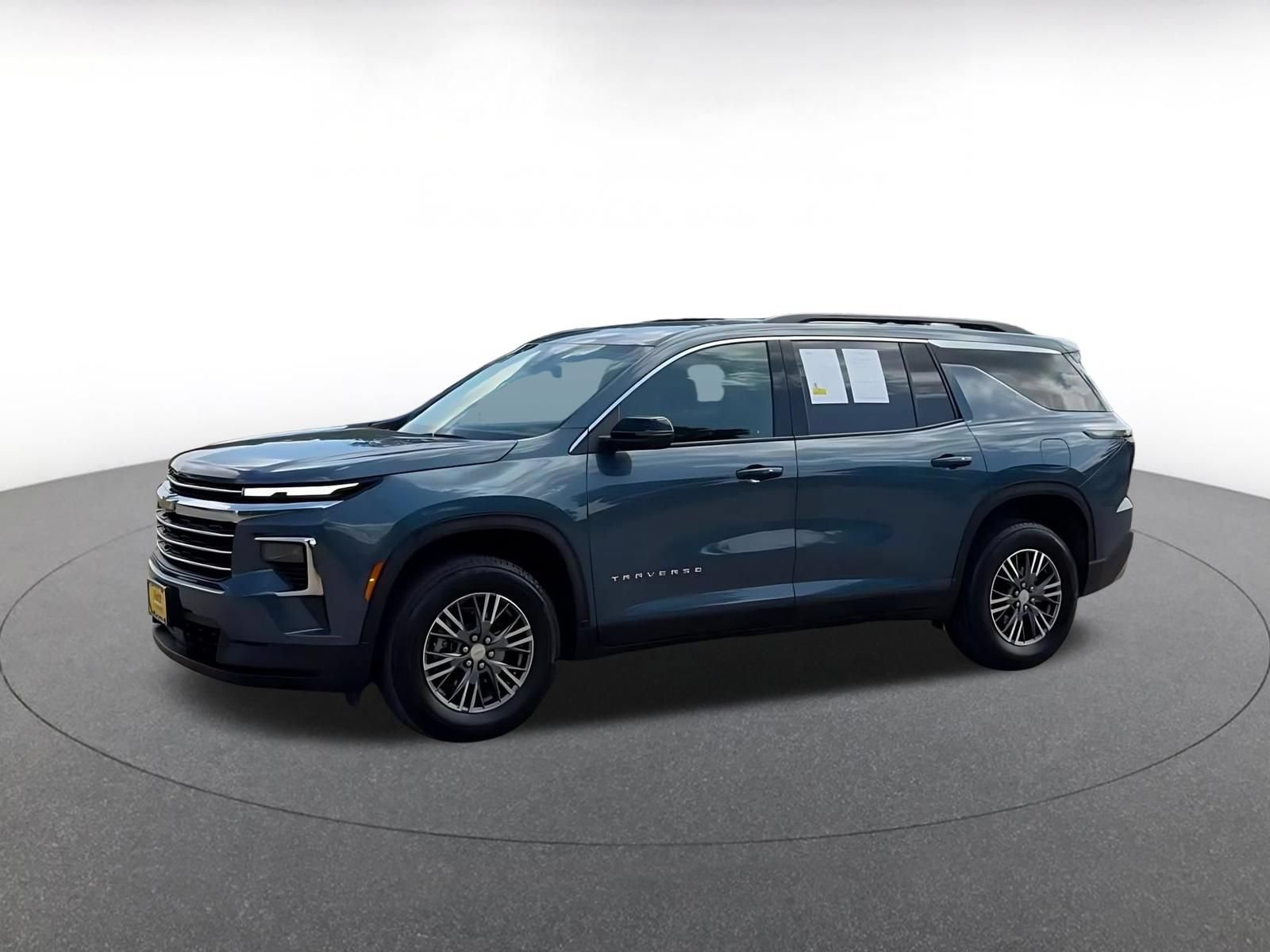 Thumbnail: 2025 Chevrolet Traverse - 9