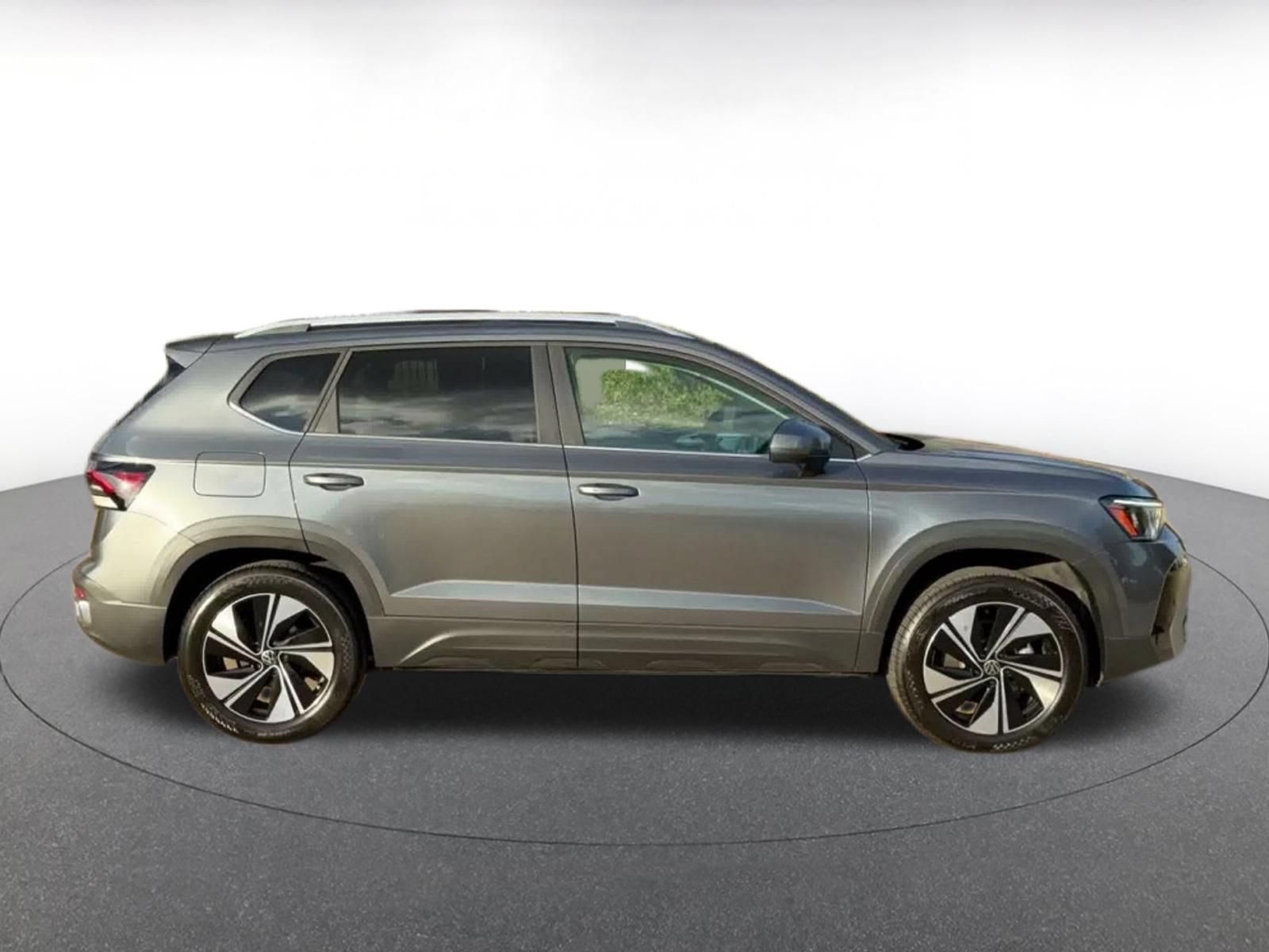 Thumbnail: 2026 Volkswagen Taos - 15