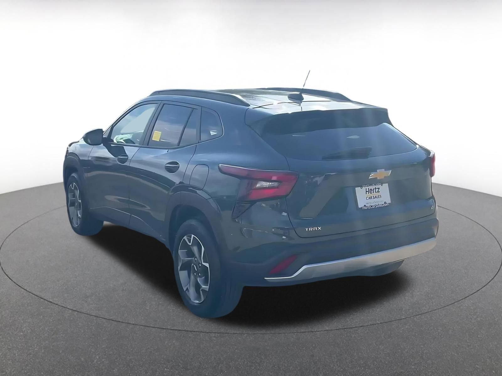 Thumbnail: 2025 Chevrolet Trax - 11