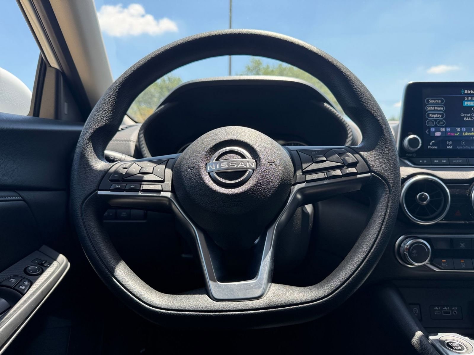 Thumbnail: 2025 Nissan Sentra - 28