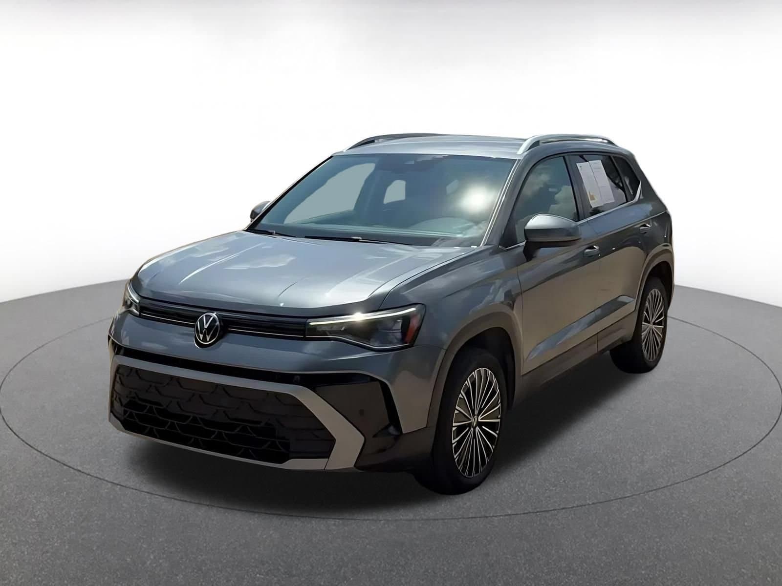Thumbnail: 2025 Volkswagen Taos - 5