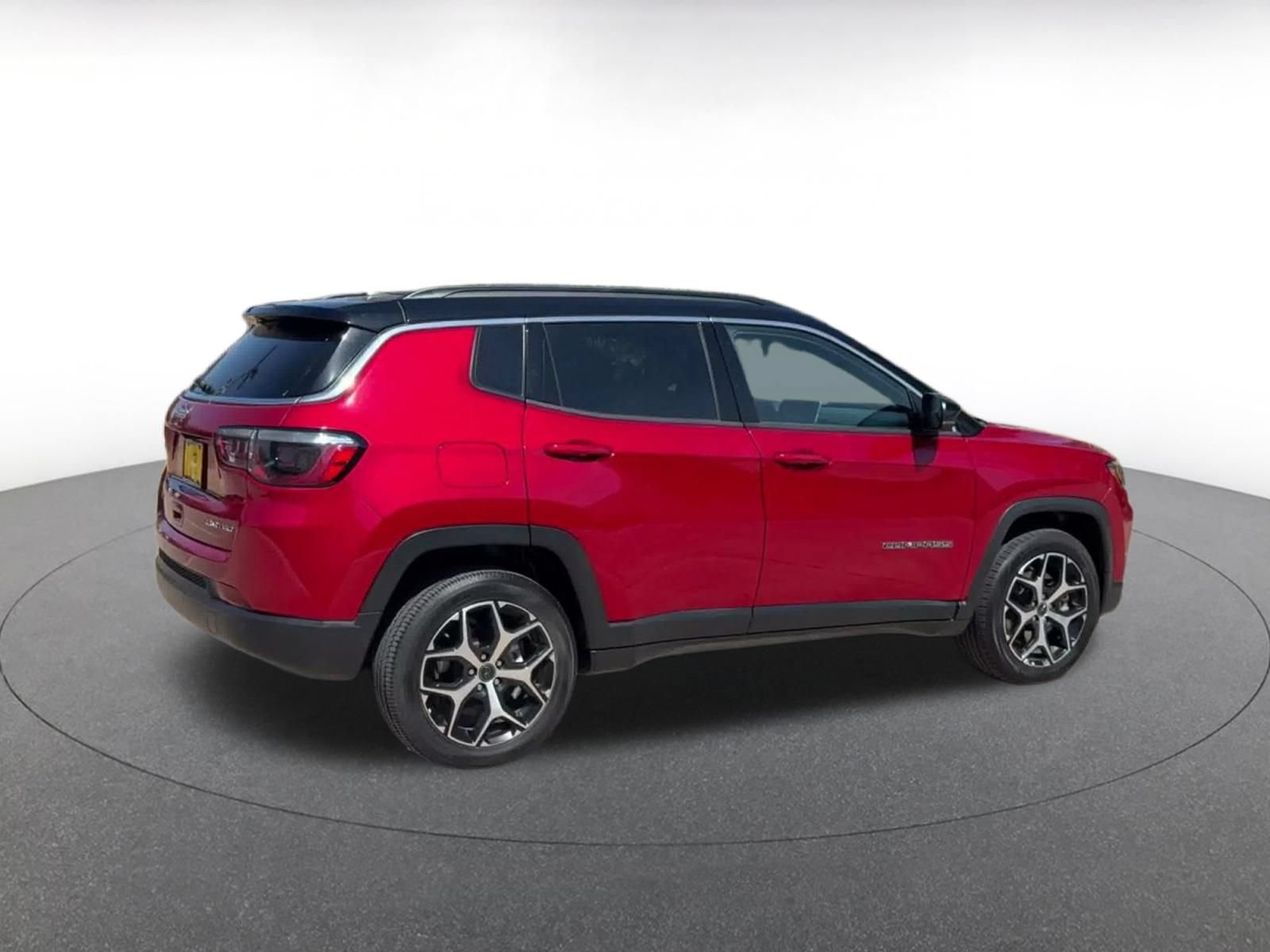 Thumbnail: 2025 Jeep Compass - 15