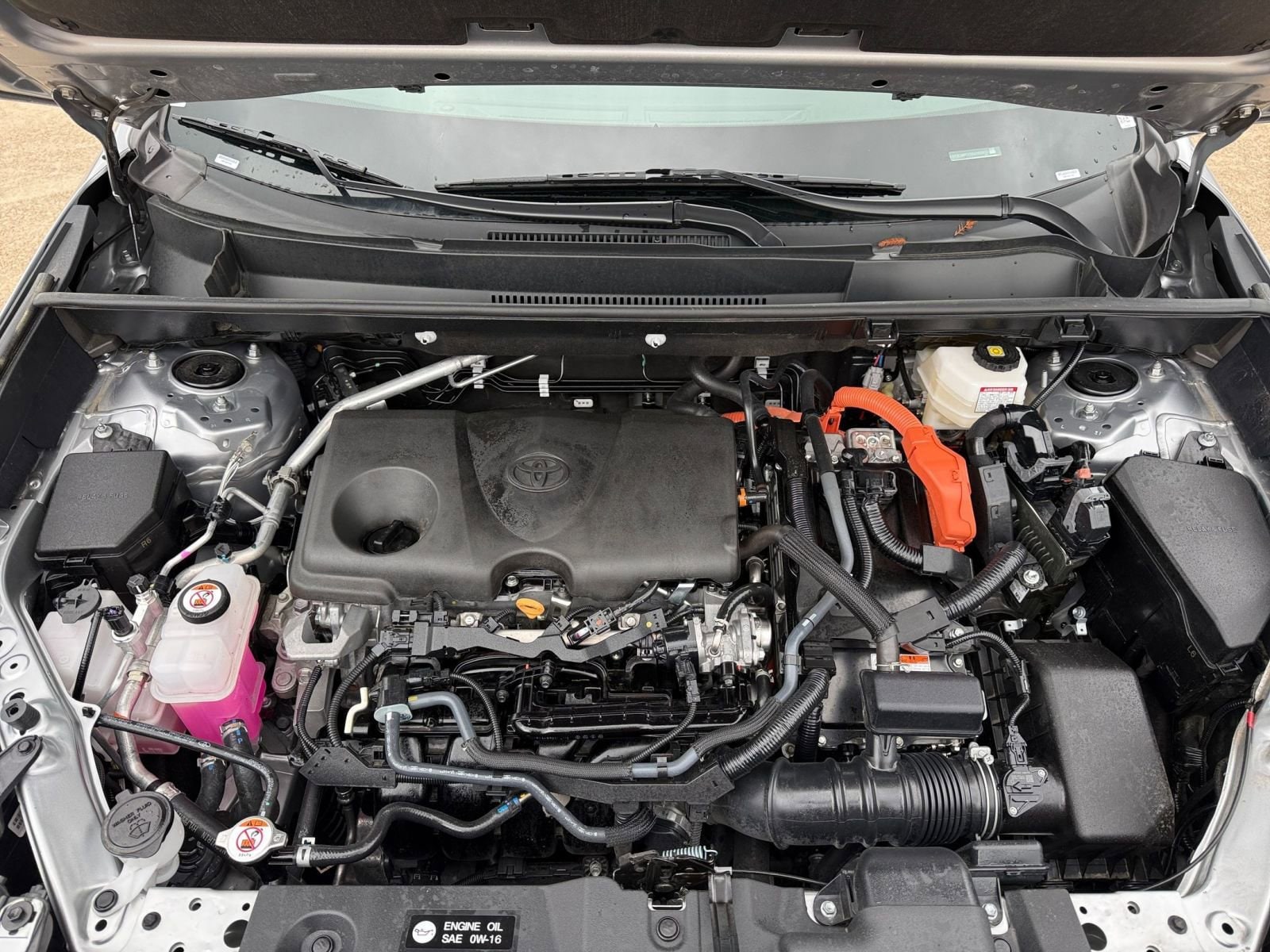 Thumbnail: 2025 Toyota RAV4 - 32