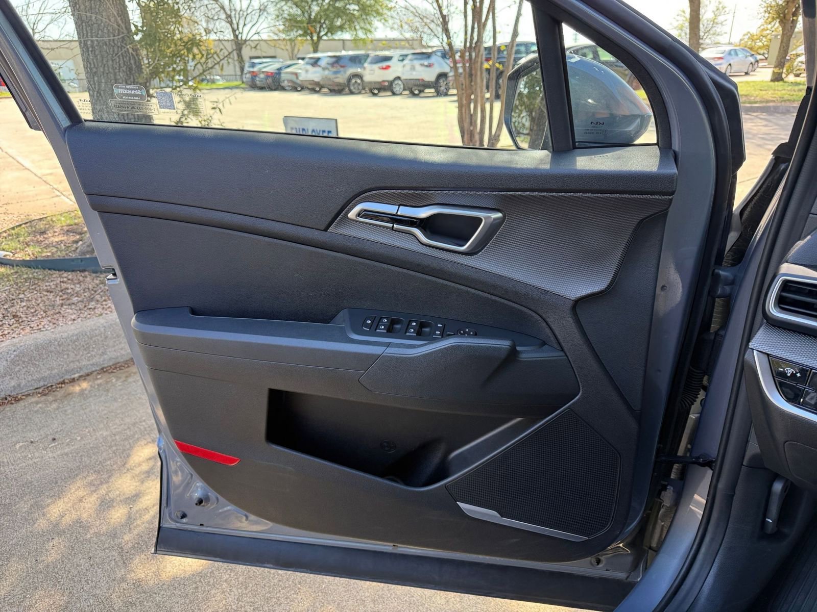 Thumbnail: 2025 Kia Sportage - 18