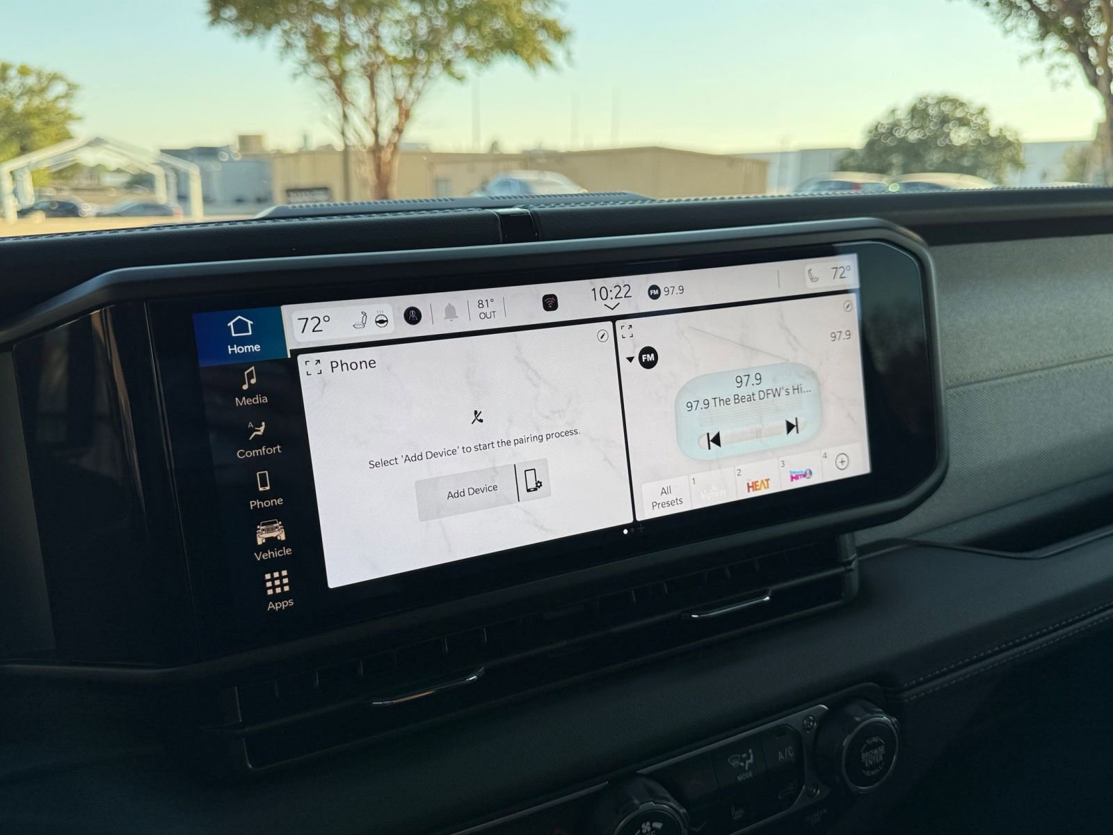 Thumbnail: 2025 Jeep Wrangler - 21