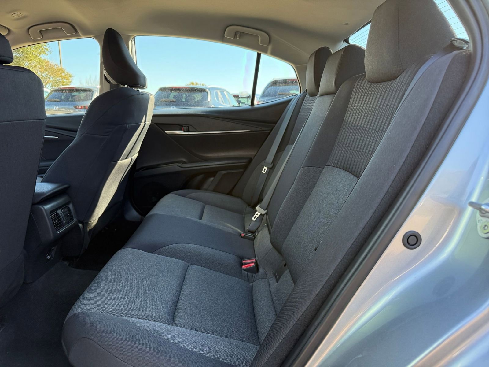 Thumbnail: 2025 Toyota Camry - 25