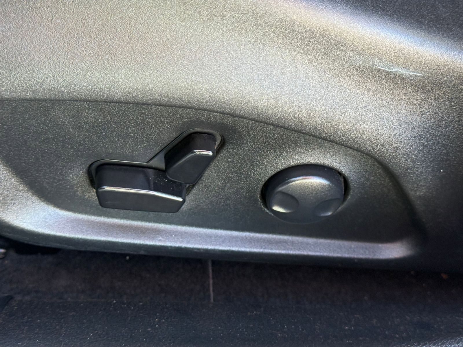 Thumbnail: 2025 Jeep Compass - 23