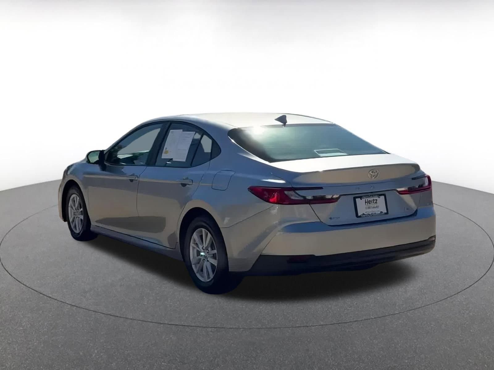 Thumbnail: 2025 Toyota Camry - 11