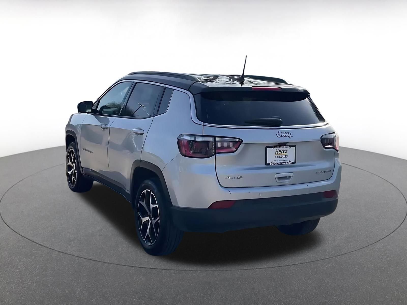 Thumbnail: 2025 Jeep Compass - 11