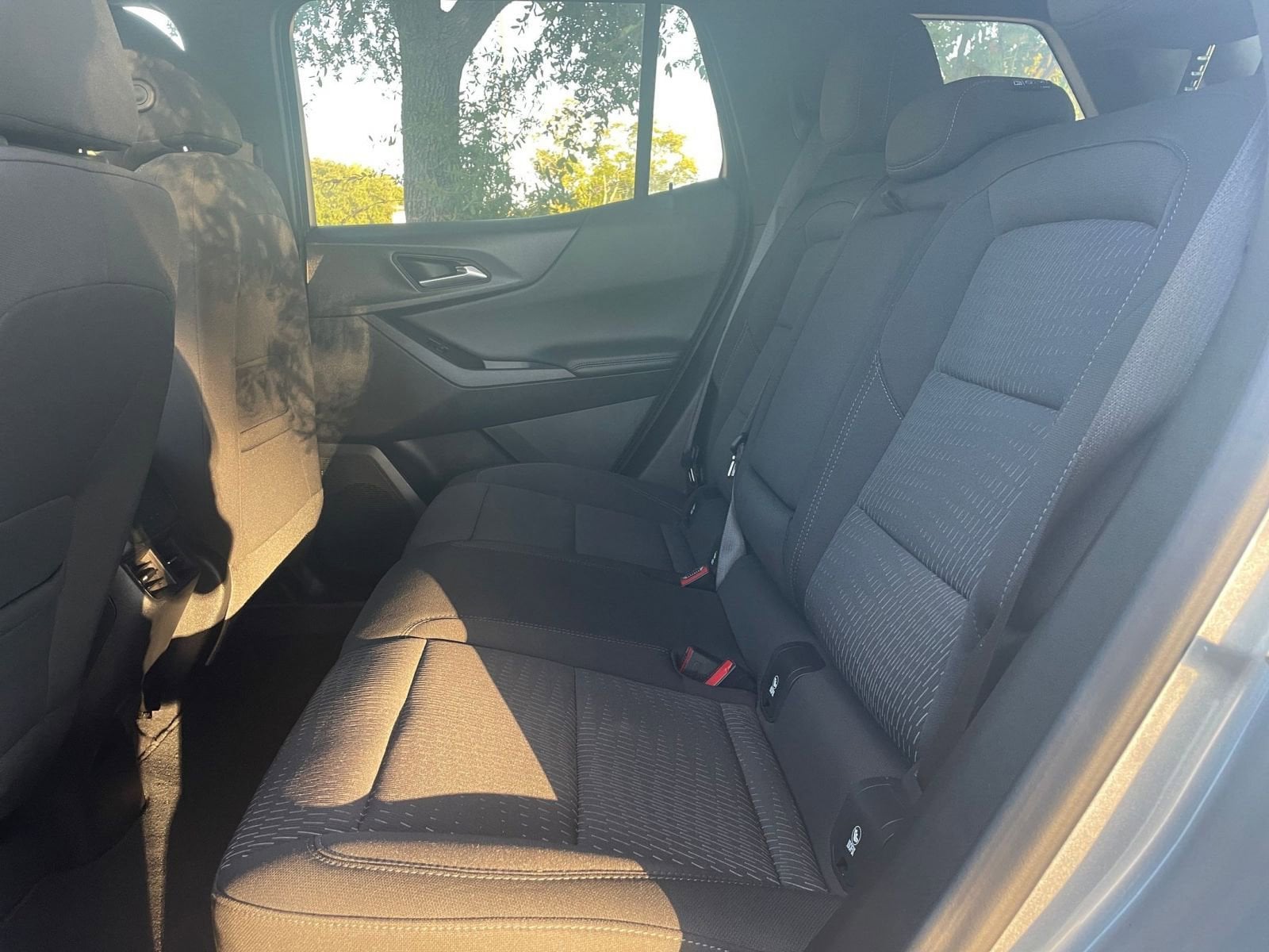 Thumbnail: 2025 Chevrolet Equinox - 25