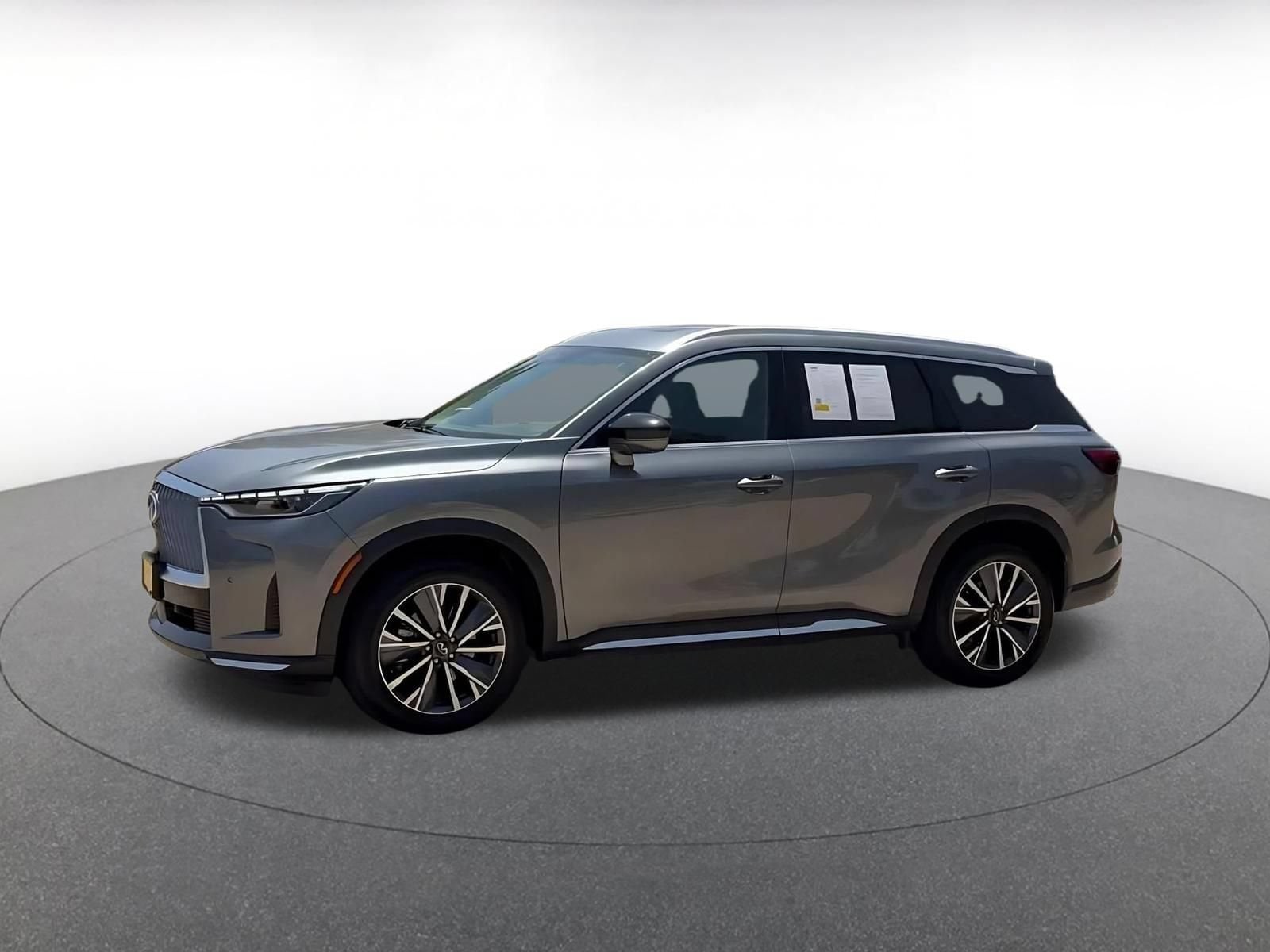 Thumbnail: 2026 INFINITI QX60 - 8