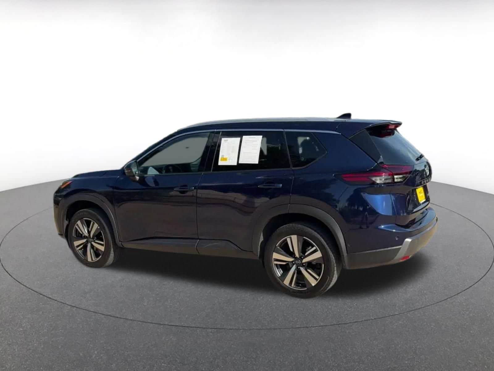 Thumbnail: 2026 Nissan Rogue - 8