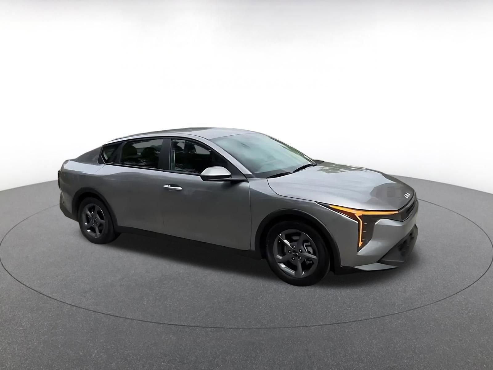 Thumbnail: 2025 Kia K4 - 2