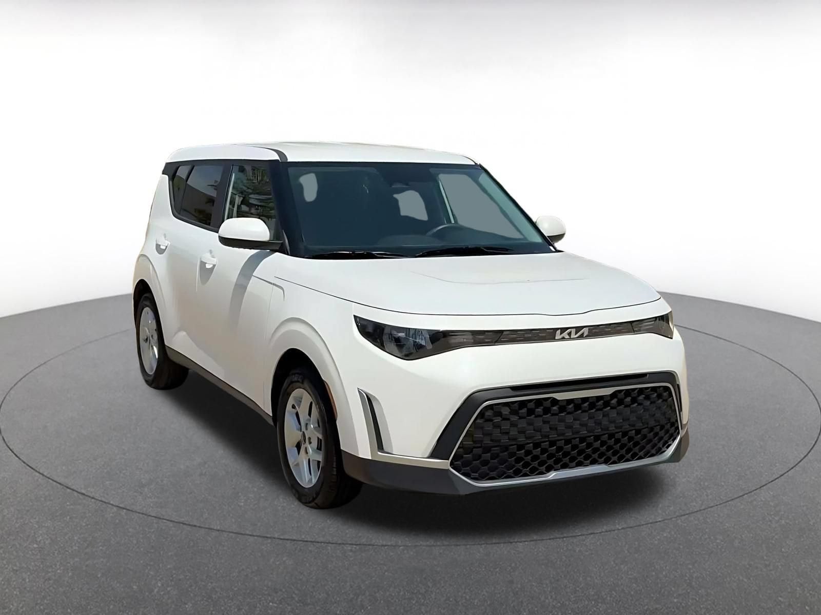 Thumbnail: 2025 Kia Soul - 3