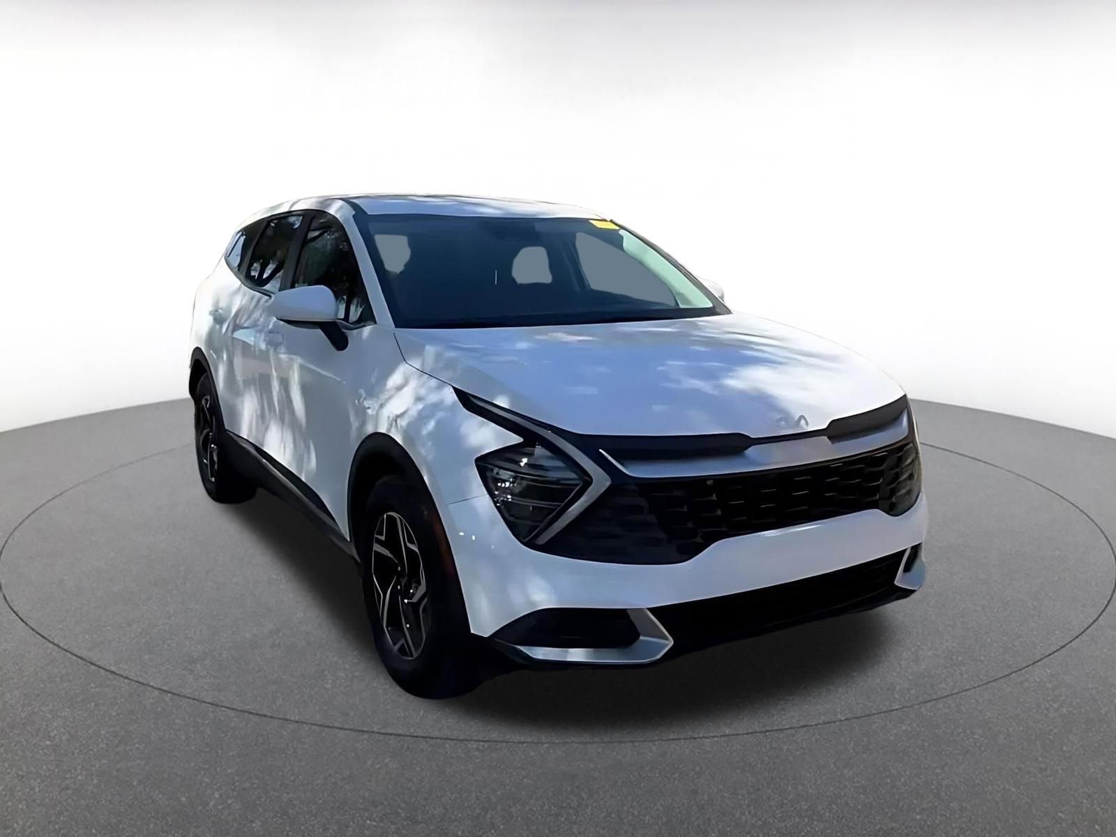 Thumbnail: 2025 Kia Sportage - 3