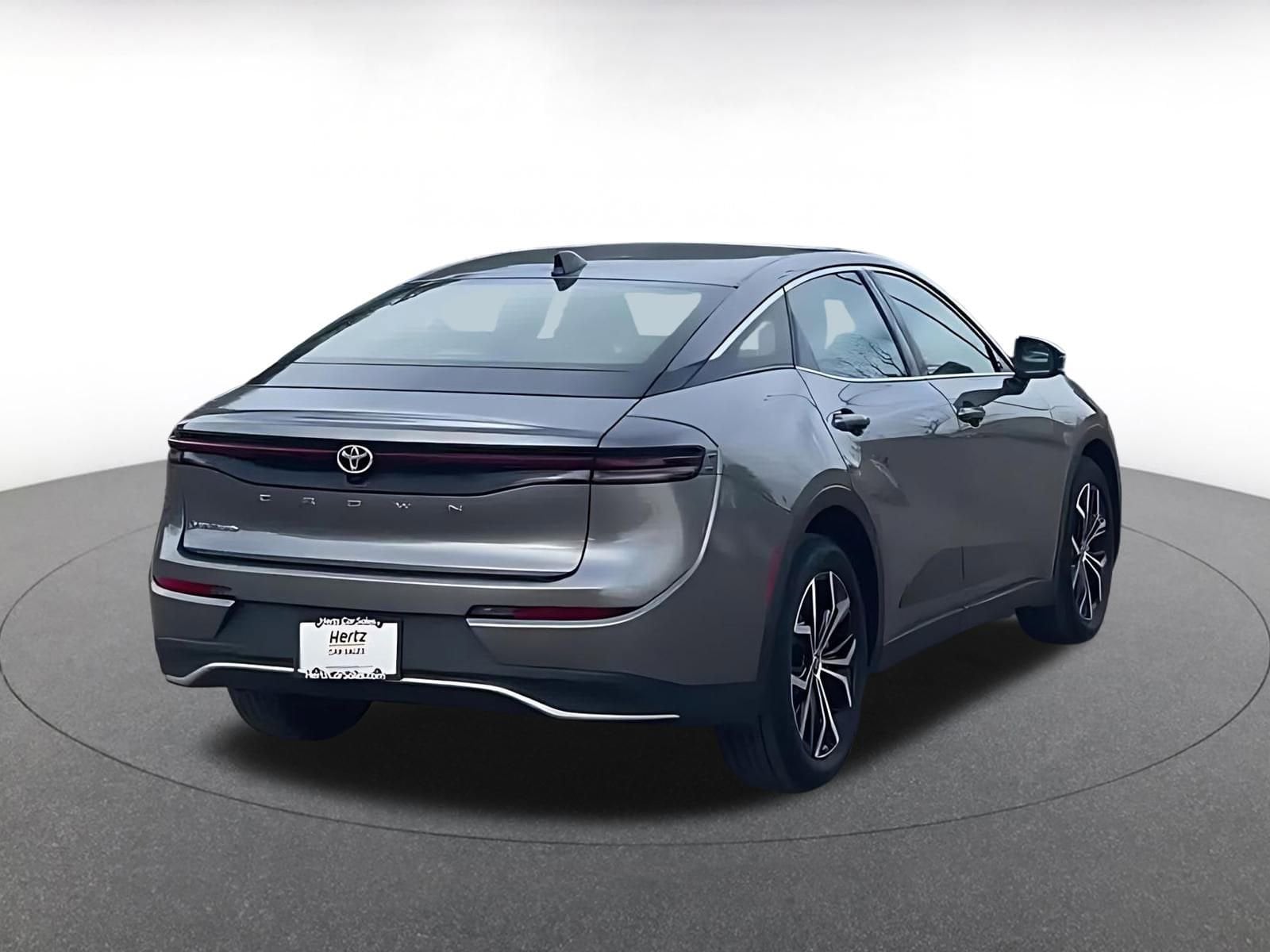 Thumbnail: 2025 Toyota Crown - 14