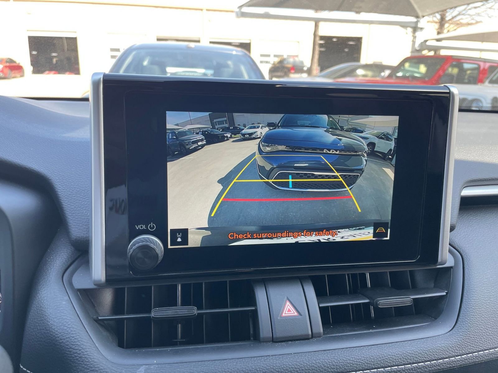 Thumbnail: 2025 Toyota RAV4 - 27