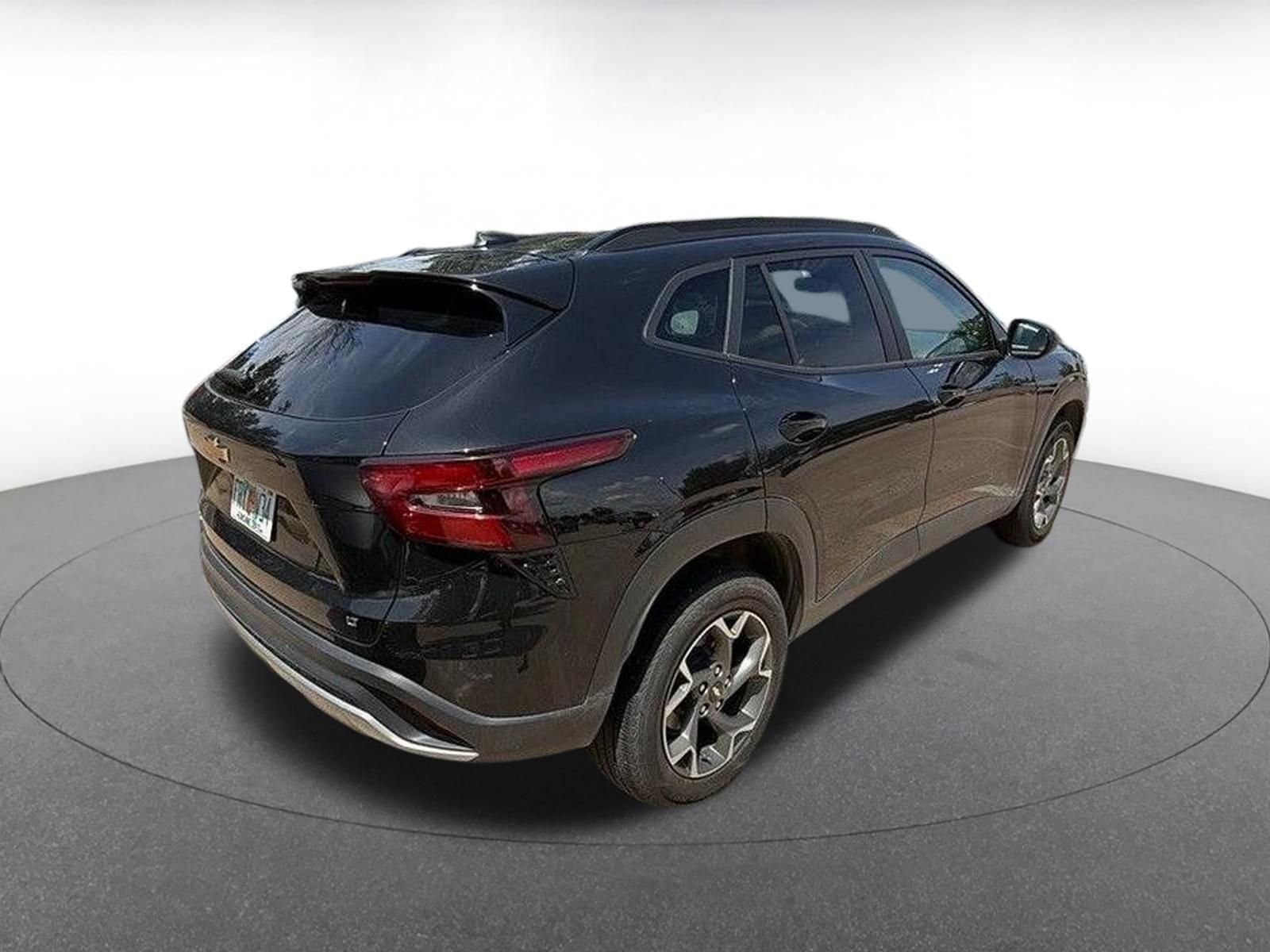 Thumbnail: 2025 Chevrolet Trax - 7