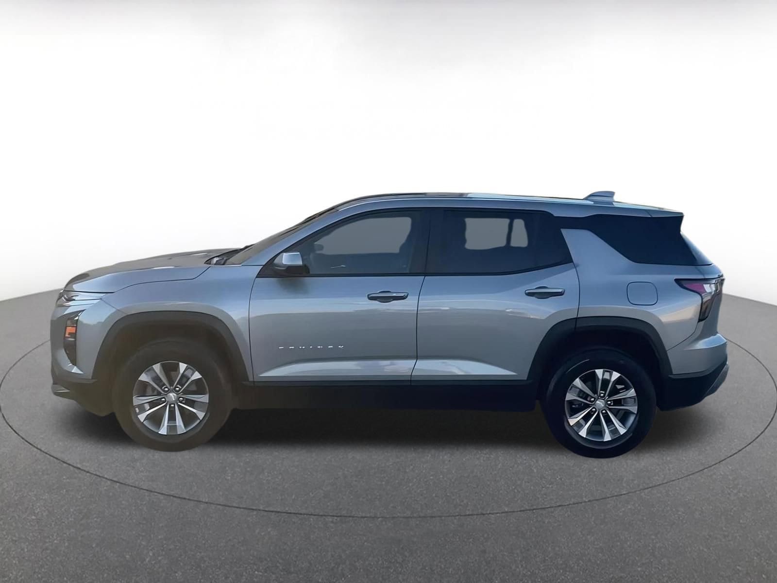 Thumbnail: 2025 Chevrolet Equinox - 9