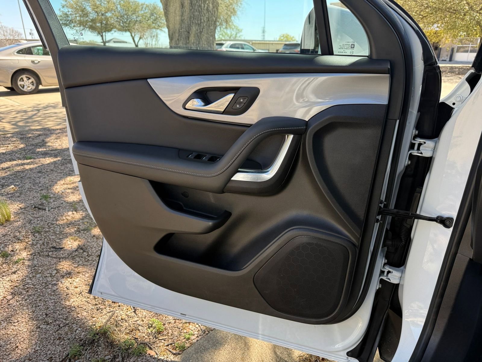 Thumbnail: 2025 Chevrolet Blazer - 18