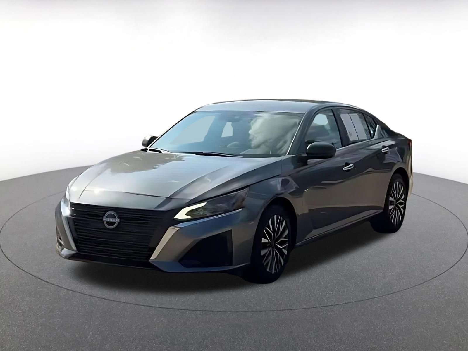 Thumbnail: 2025 Nissan Altima - 7