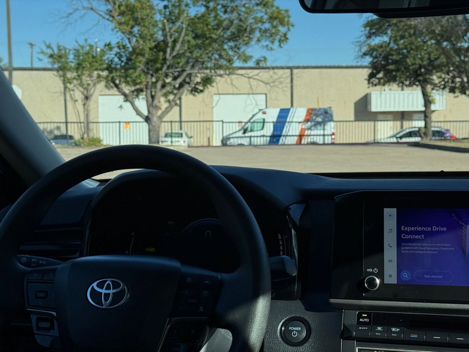 Thumbnail: 2025 Toyota Camry - 34