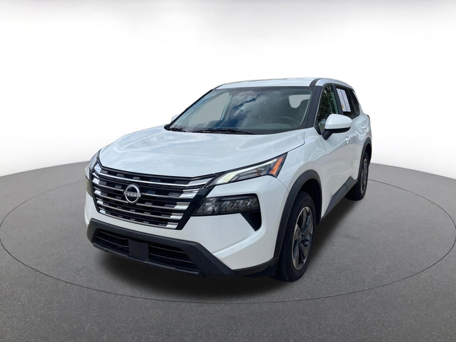 Thumbnail: 2025 Nissan Rogue - 4